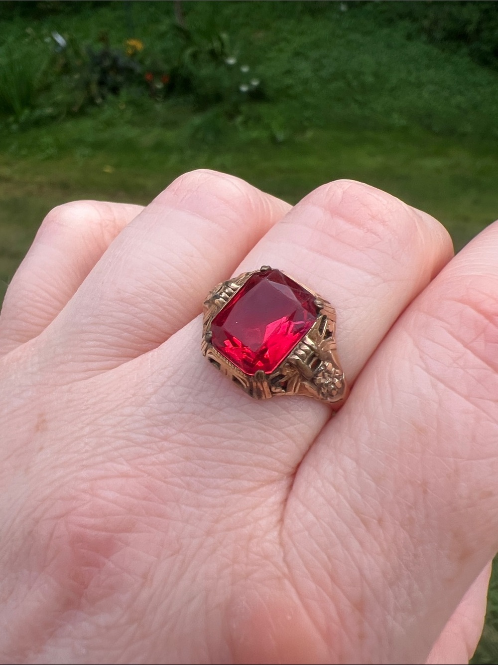 Antique Art Deco Uncas 14k Rolled Gold Plated Red Paste Faceted Glass Ring - Picture 8 of 12